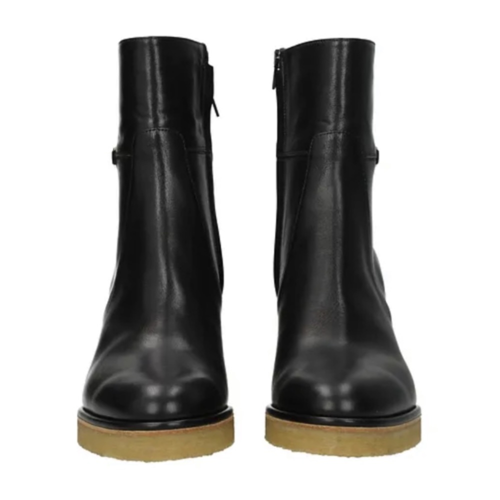Brand new authentic Celine Boots - size 39 - Picture 9 of 10